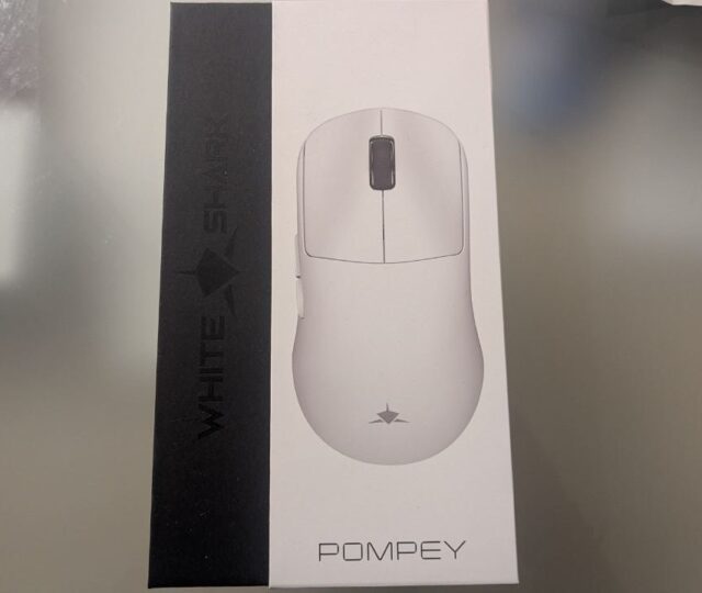 Mouse gaming wireless White Shark POMPEY da 52 grammi